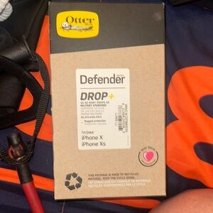 OtterBox Defender Series Case for iPhone X/Xs - Gray